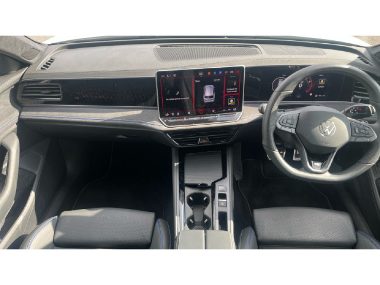 Volkswagen Passat 1.5 eTSI R-Line 5dr DSG Petrol Estate